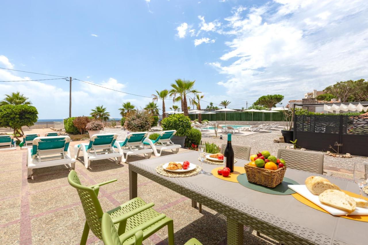 Malgrat De Mar Beachfront Village Room photo