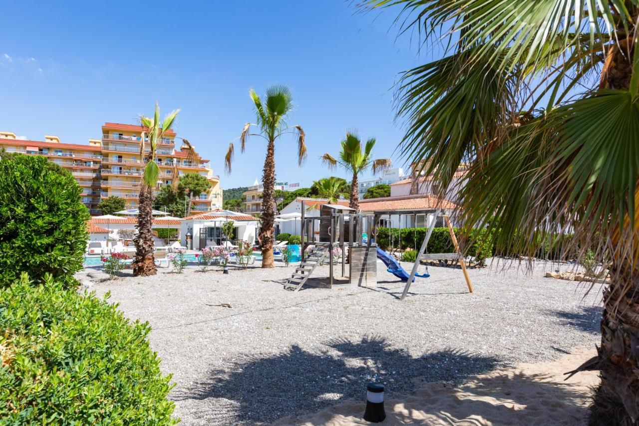 Malgrat De Mar Beachfront Village Exterior photo
